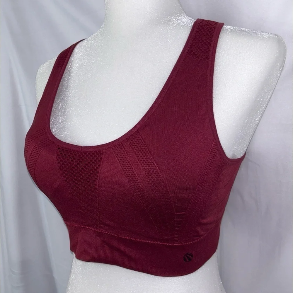 Marika Sports Bra Seamless Dry-Wik Racerback Removeable Cup Sports Bra Mesh Vent